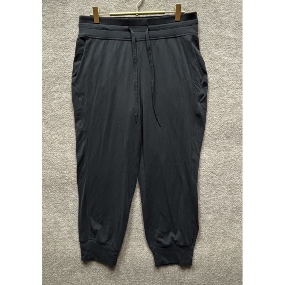 Lululemon Women's 8 Pants Ready To Rulu Crop Jogger High Rise Black Athleisure